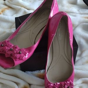 Peep toe,pink Patton leather Naturalizer flats, size 7.5